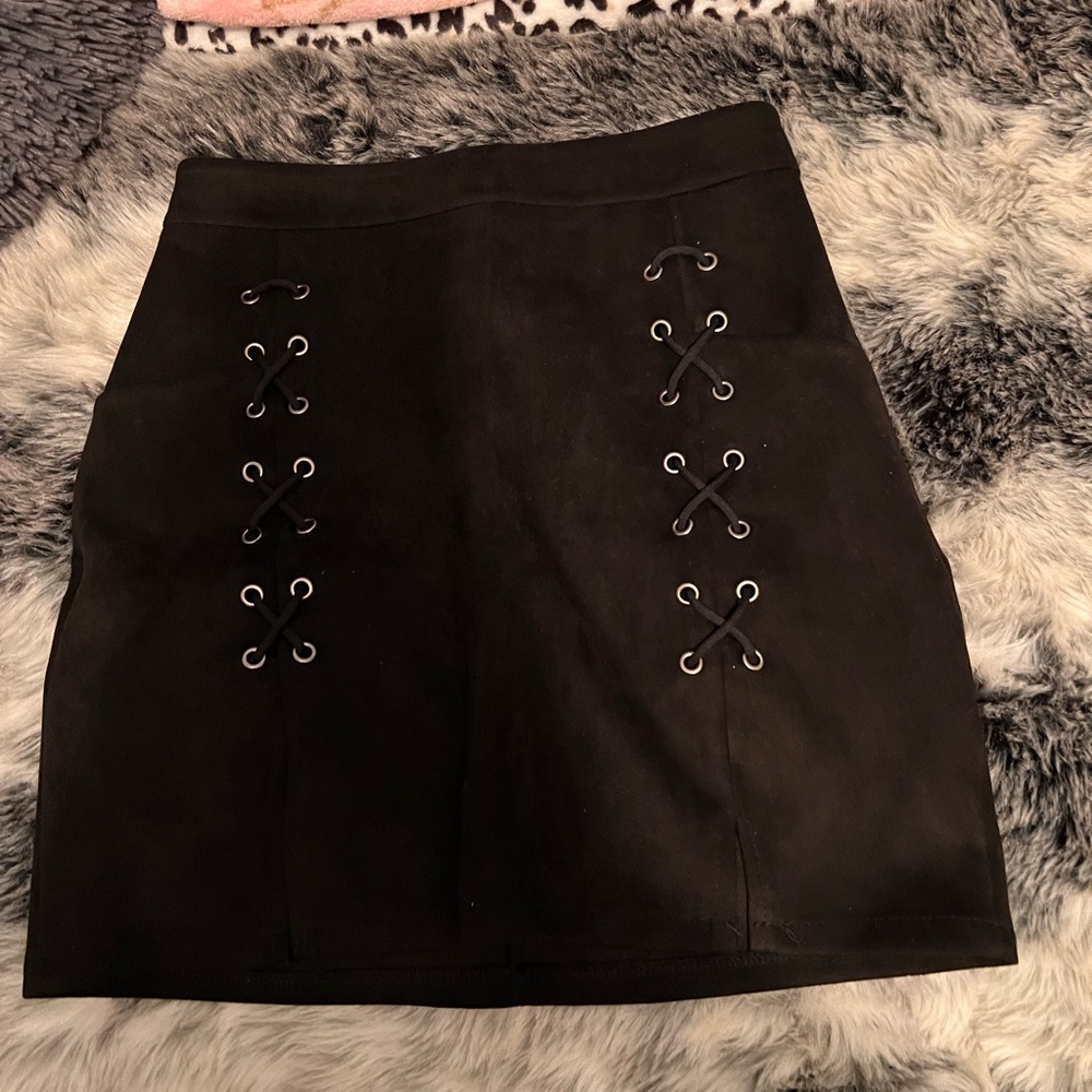 suede skirt!